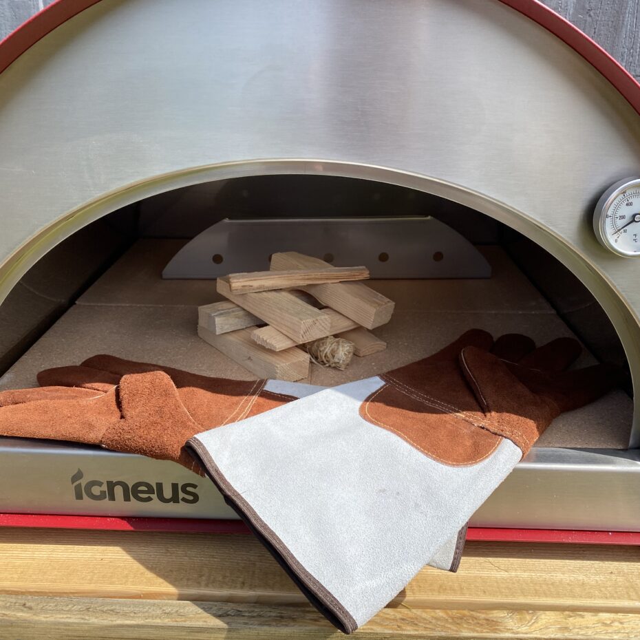 PIZZA OVEN FOR HIRE Pizza Oven Rental Staffordshire Kindling Supplies