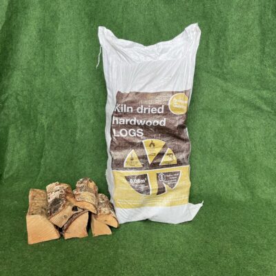 KILN DRIED (60 litre, approx 20kg) SILVER BIRCH  BOOT BAG LOGS  ( Please check the minimum order required for your post code )