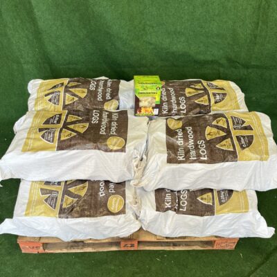 KILN DRIED (600 Litres / 220kg) OAK BOOT BAGS x 10 & 1 BOX 300g WOOD WOOL FIRELIGHTERS (FREE DELIVERY TO MOST UK POSTCODES*)